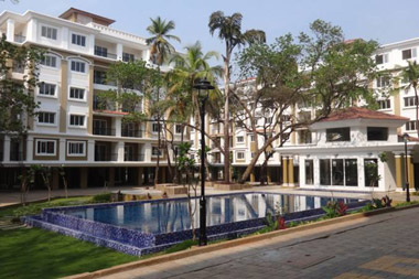 Swimming pool at Zion Square 2